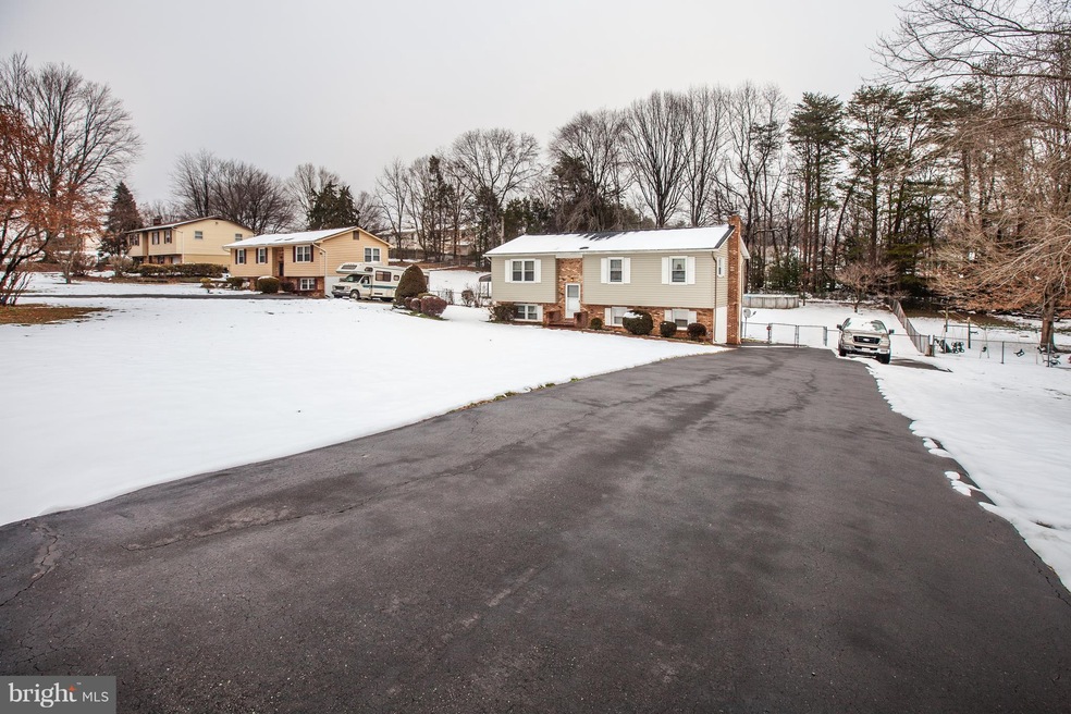 110 Shenandoah Ln, Stafford, VA 22554 - photo 1