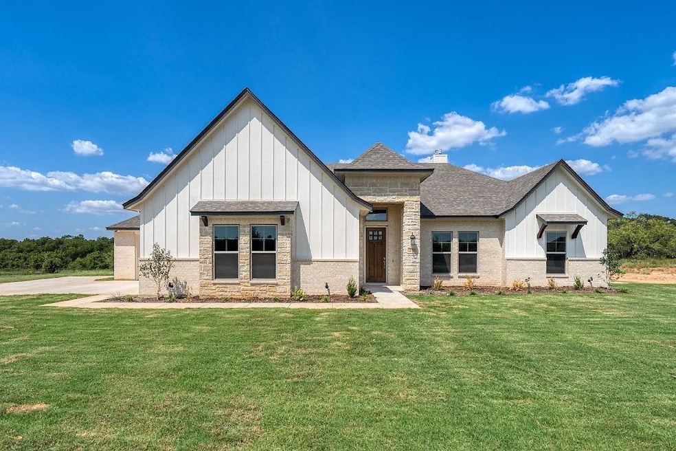 273 Odell Rd, Springtown, TX 76082 - photo 1