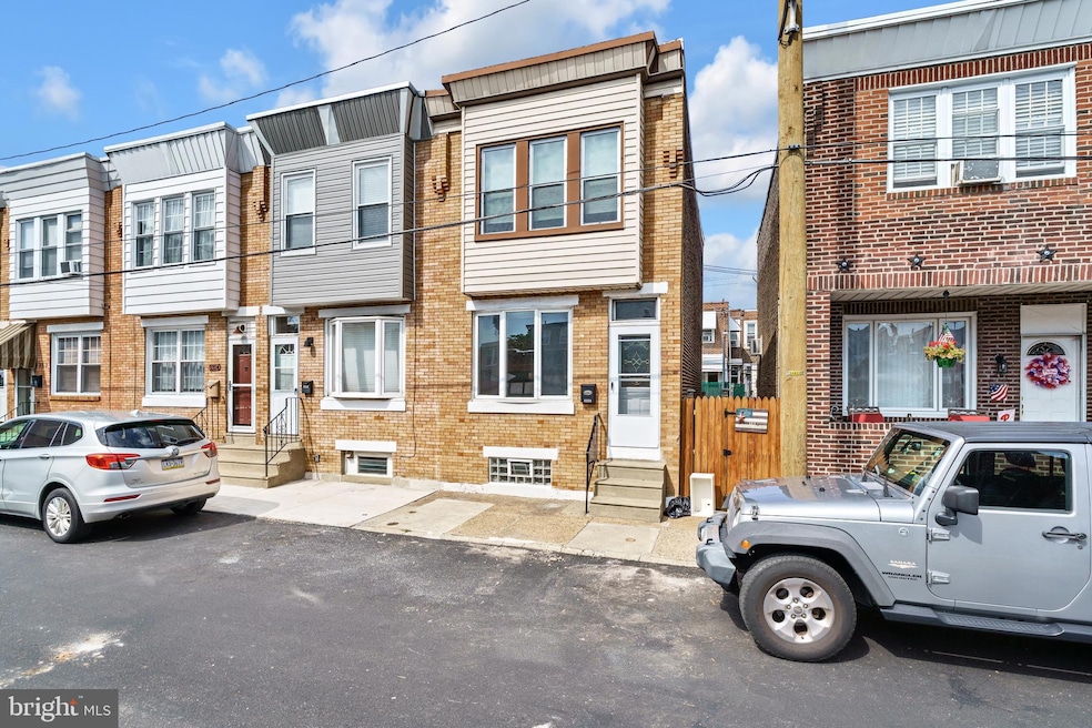 For Rent $1,700/month