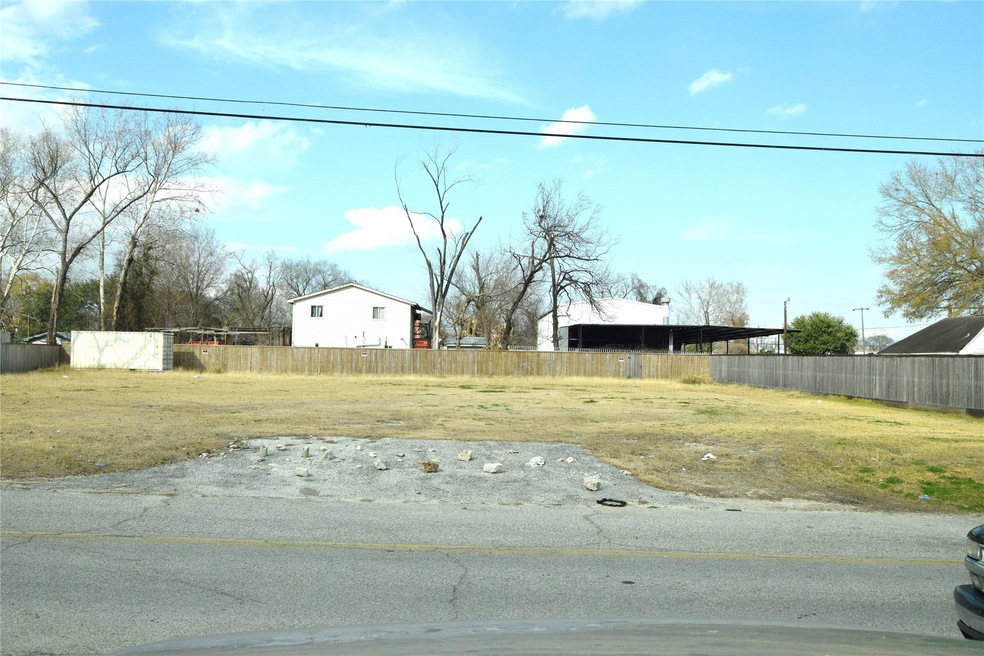 4703 Merrimac St, Houston, TX 77093 - photo 1