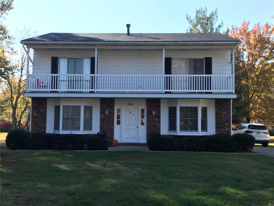 318 E Mill St, Freeburg, IL 62243 - photo 1