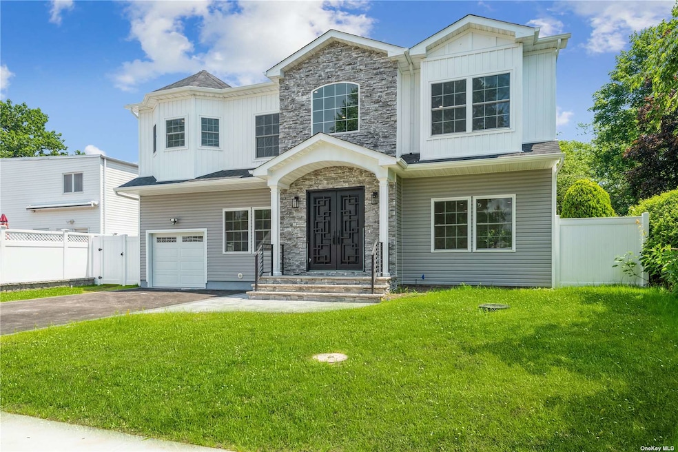 3746 Martha Blvd, Bethpage, NY 11714 - photo 1