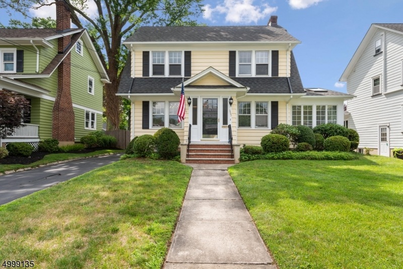 333 4th St, Dunellen, NJ 08812 - photo 1