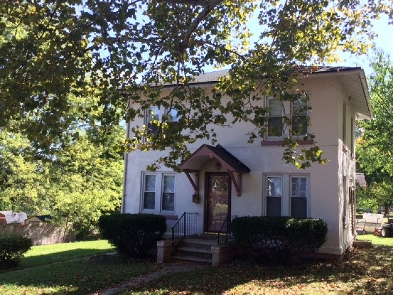 544 Tuttle St, Phillipsburg, NJ 08865 - photo 1