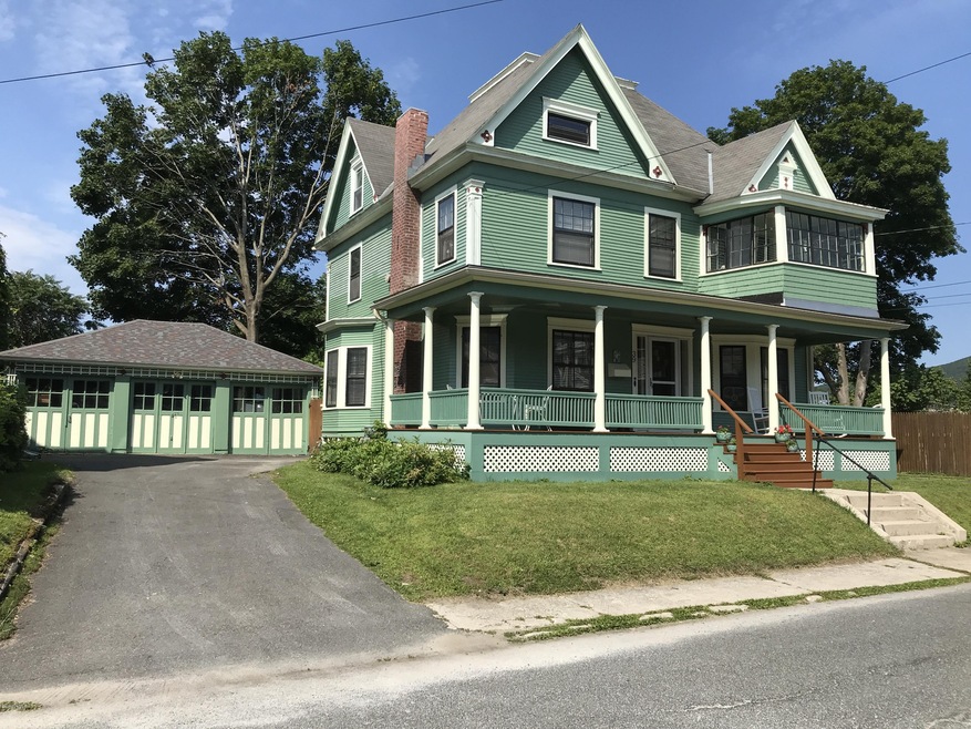 39 Willow St, North Adams, MA 01247 - photo 1