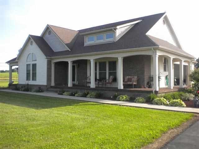 104 Man o War Dr, Harrodsburg, KY 40330 - photo 1