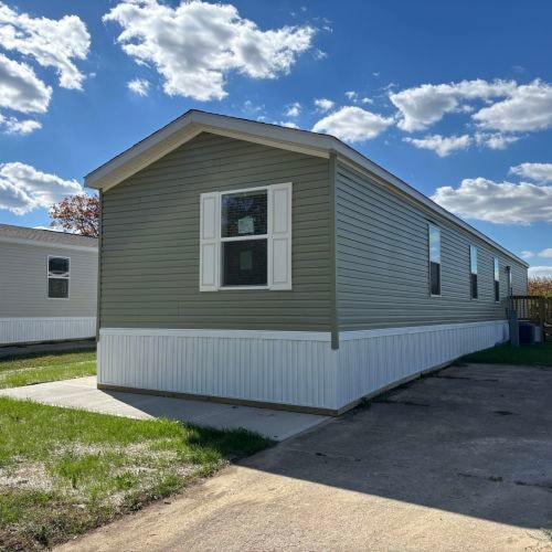 3052 N Gary St unit 117, New Castle, IN 47362 - photo 1