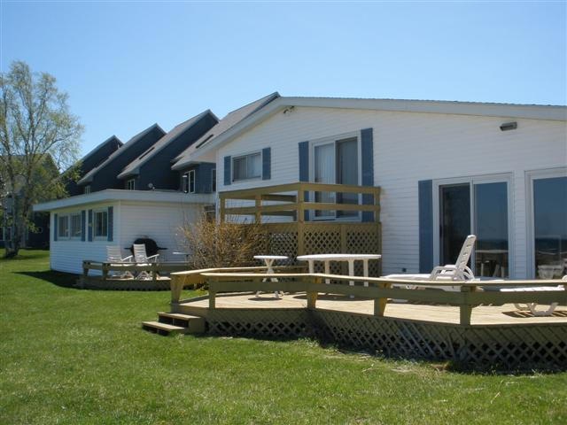 Apartment also has deck