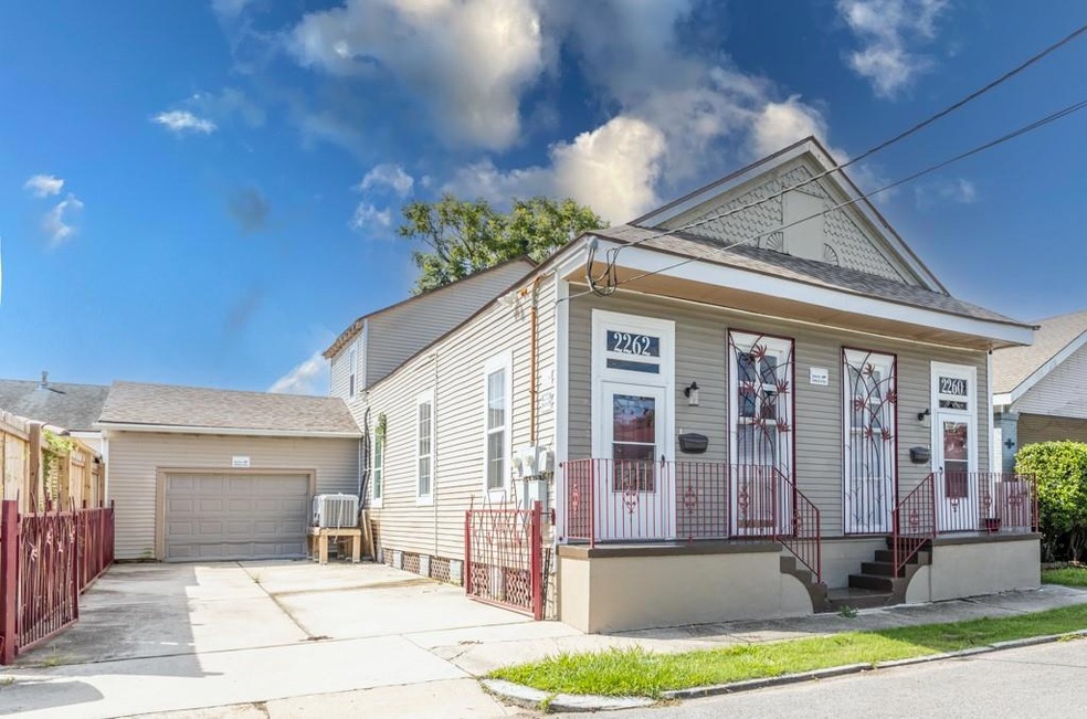 2260 62 N Roman St, New Orleans, LA 70117 - photo 1