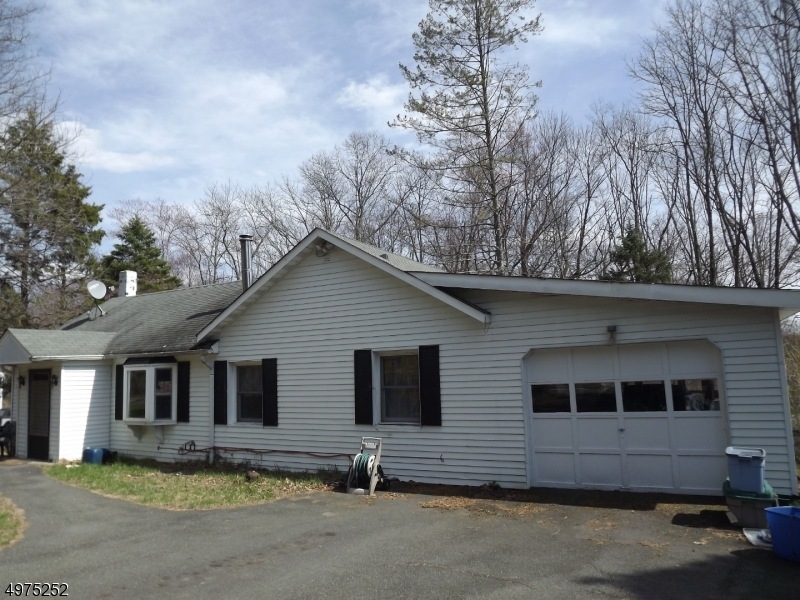 88 W Owassa Turnpike, Newton, NJ 07860 - photo 1