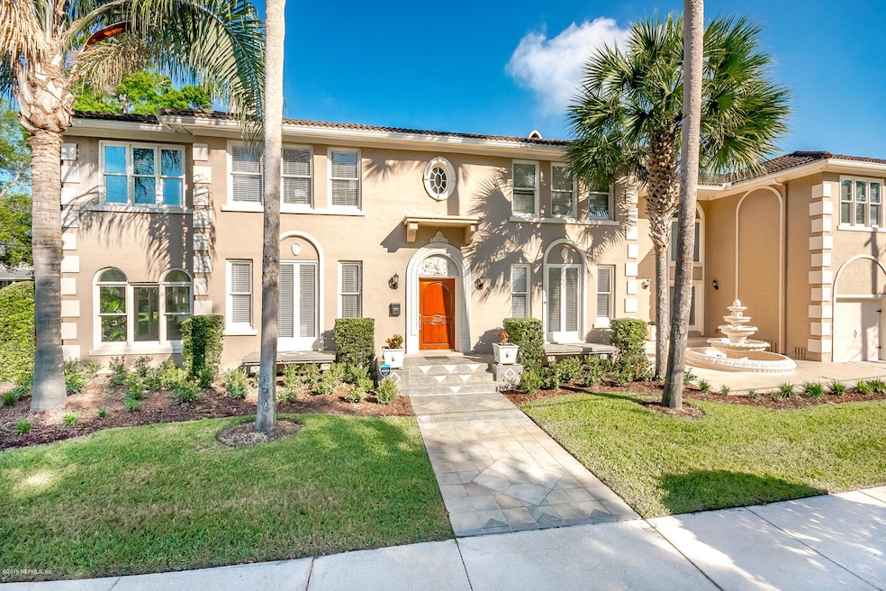 3255 Oak St, Jacksonville, FL 32205 - photo 1