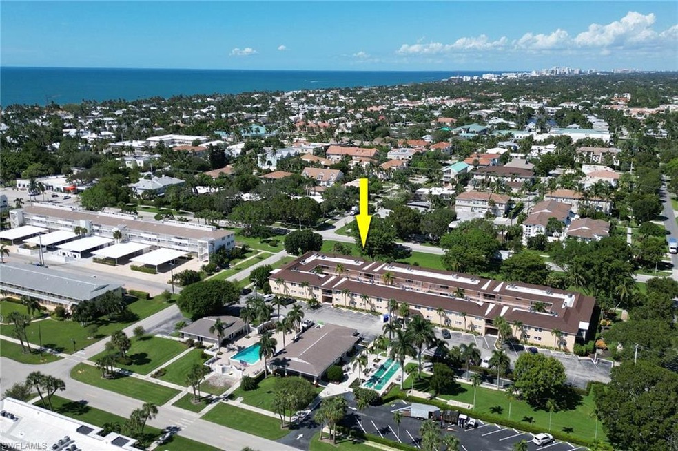 532 Broad Ave S unit 532, Naples, FL 34102 - photo 1