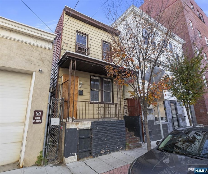 707 Sip St, Union City, NJ 07087 - photo 1