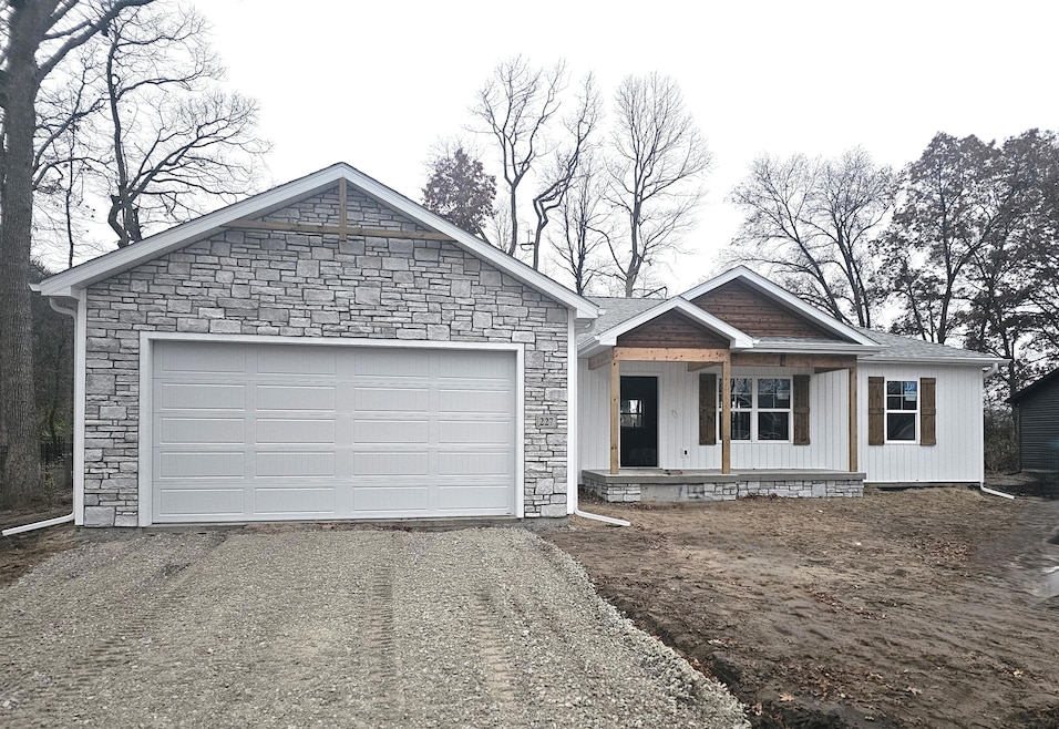 227 E Pine St, Wheatfield, IN 46392 - photo 1