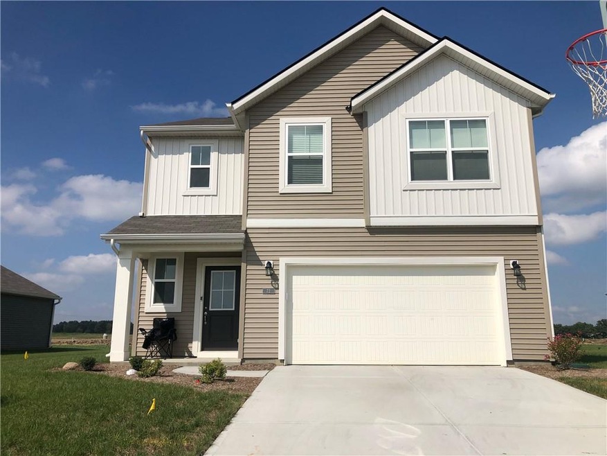 72 Fernleaf Dr, Whiteland, IN 46184 - photo 1