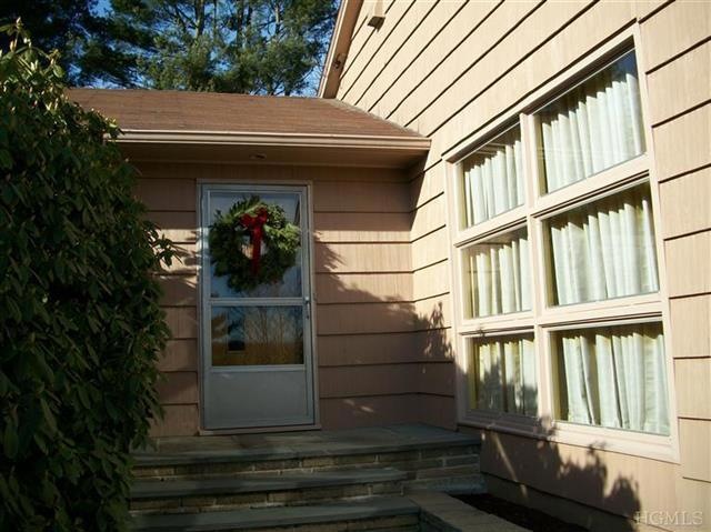 17 Crosby Rd, Carmel, NY 10512 - photo 1