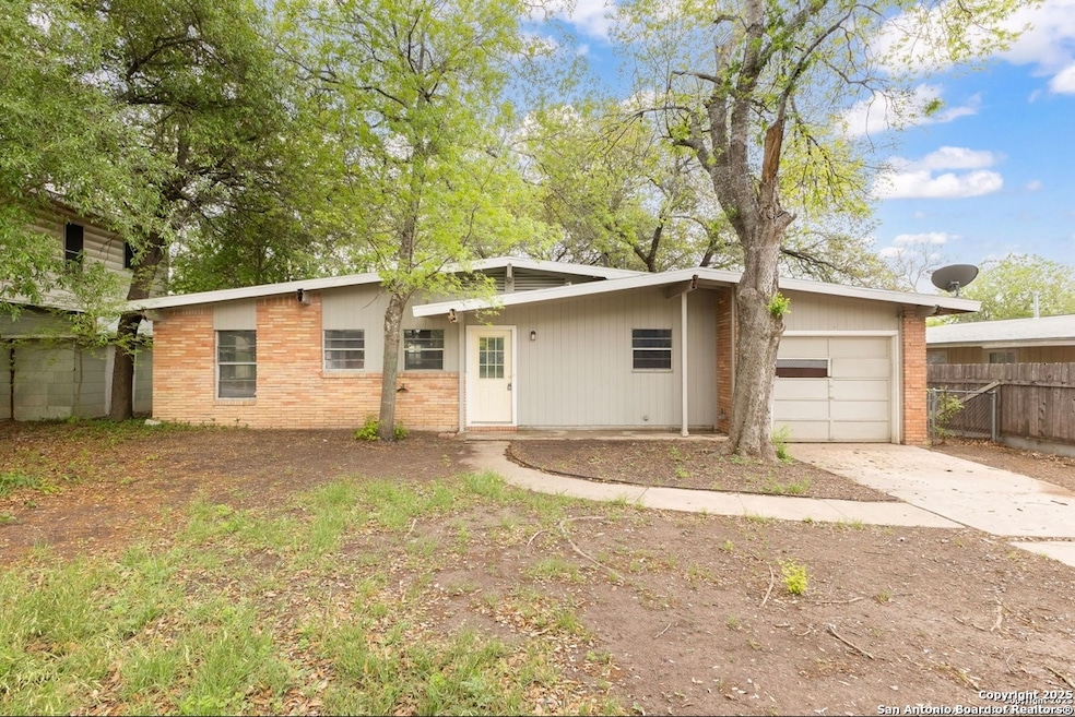 For Rent $1,650/month