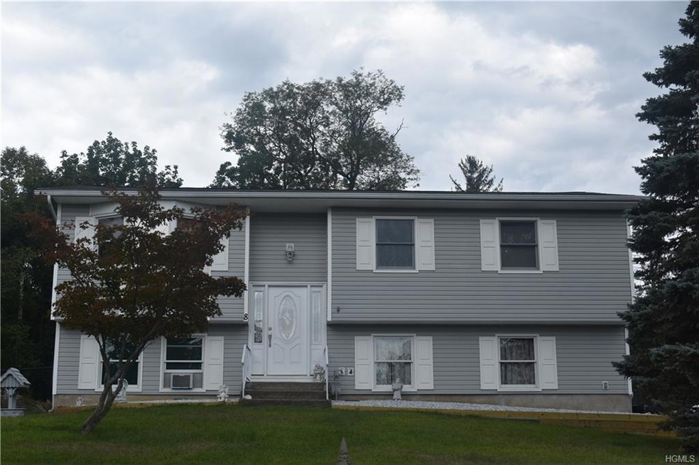 8 Youngstown Ct, Stony Point, NY 10980 - photo 1