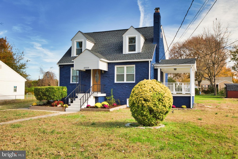 8908 Ballard Ln, Clinton, MD 20735 - photo 1