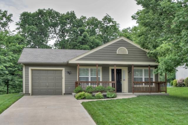 4940 Grant - Built in 2004-Big Private Lot with tr