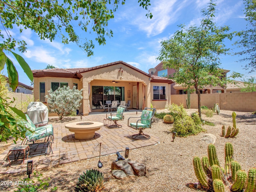 13-Backyard-(7)
