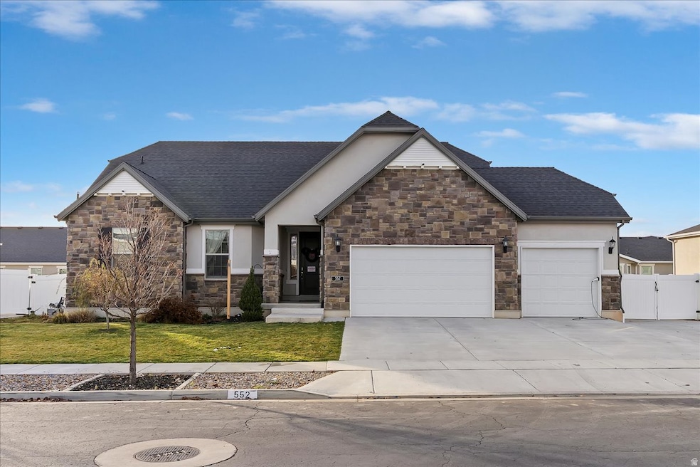 552 S 1525 W, Syracuse, UT 84075 - photo 1