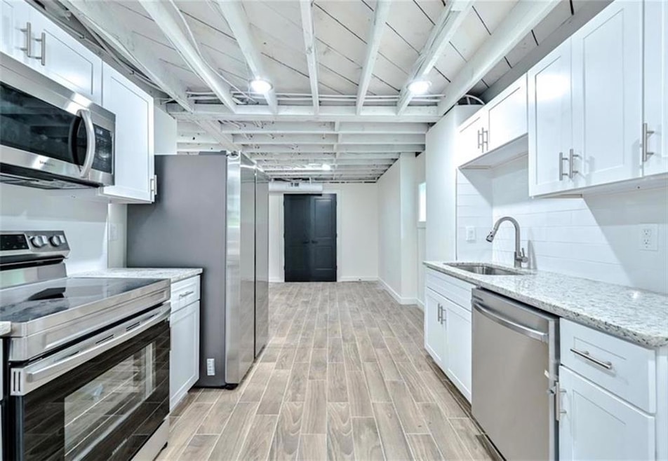 For Rent $1,700/month