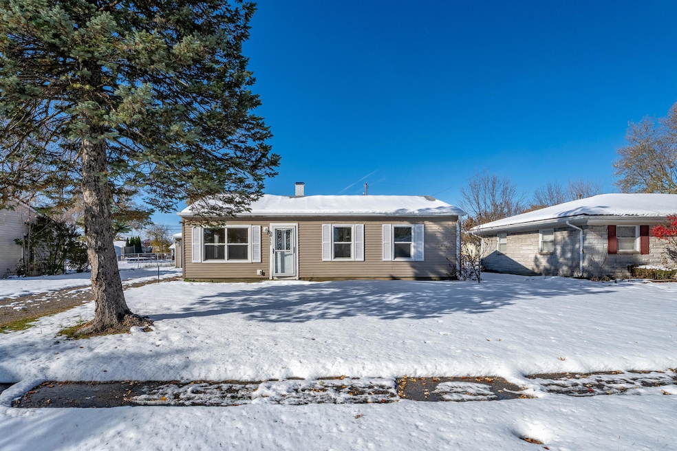 411 Prairie St, Crown Point, IN 46307 - photo 1