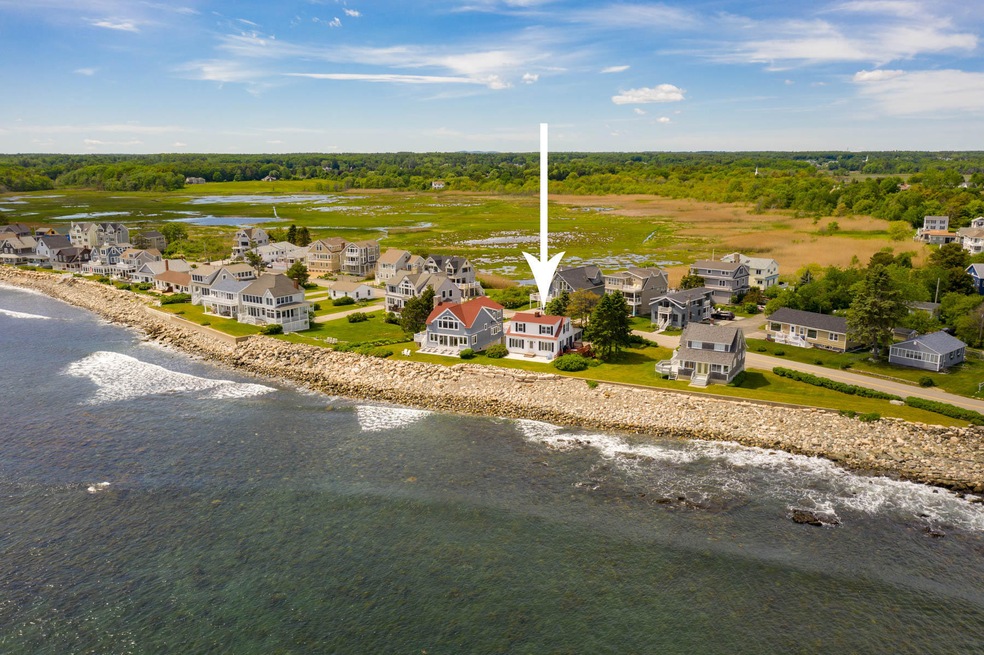 577 Ocean Ave, Wells, ME 04090 - photo 1