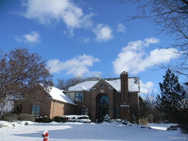 3635 Aynsley Dr, Rochester Hills, MI 48306 - photo 1