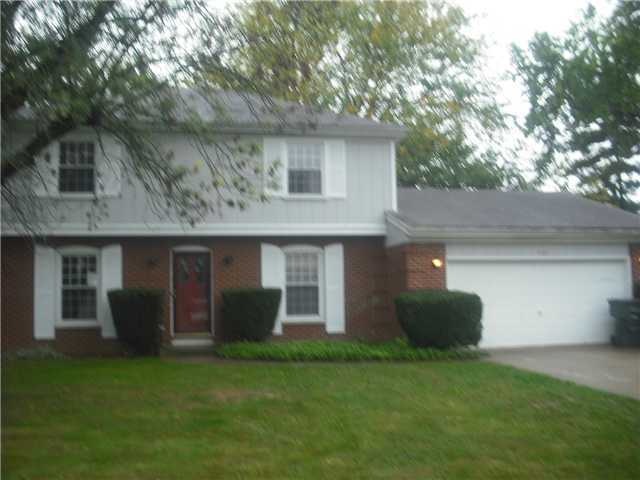 5483 Bradbury Ln, Columbus, OH 43232 - photo 1