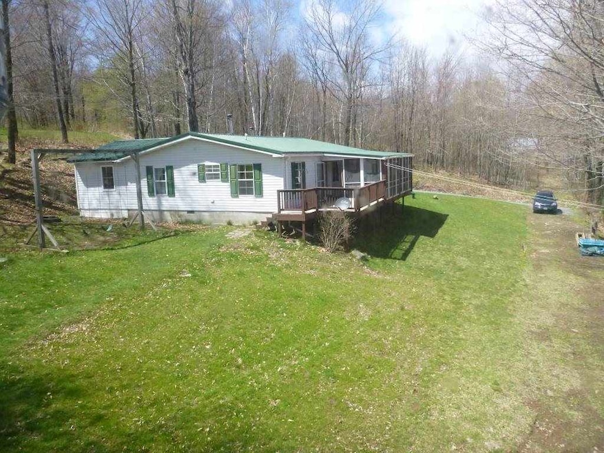 1363 Wilmington Cross Rd, Whitingham, VT 05361 - photo 1