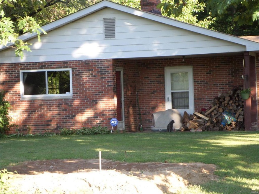 101 E Brookhaven Dr, Caseyville, IL 62232 - photo 1