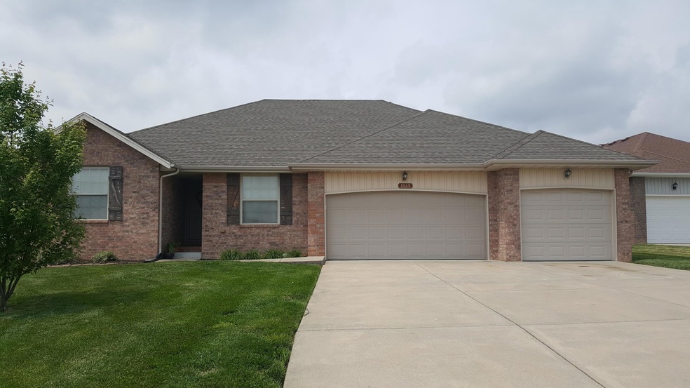 1069 S. Red Cedar