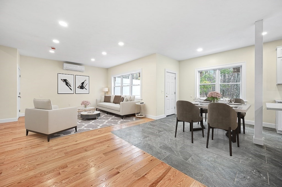 10 Beale St, Worcester, MA 01606 - photo 1