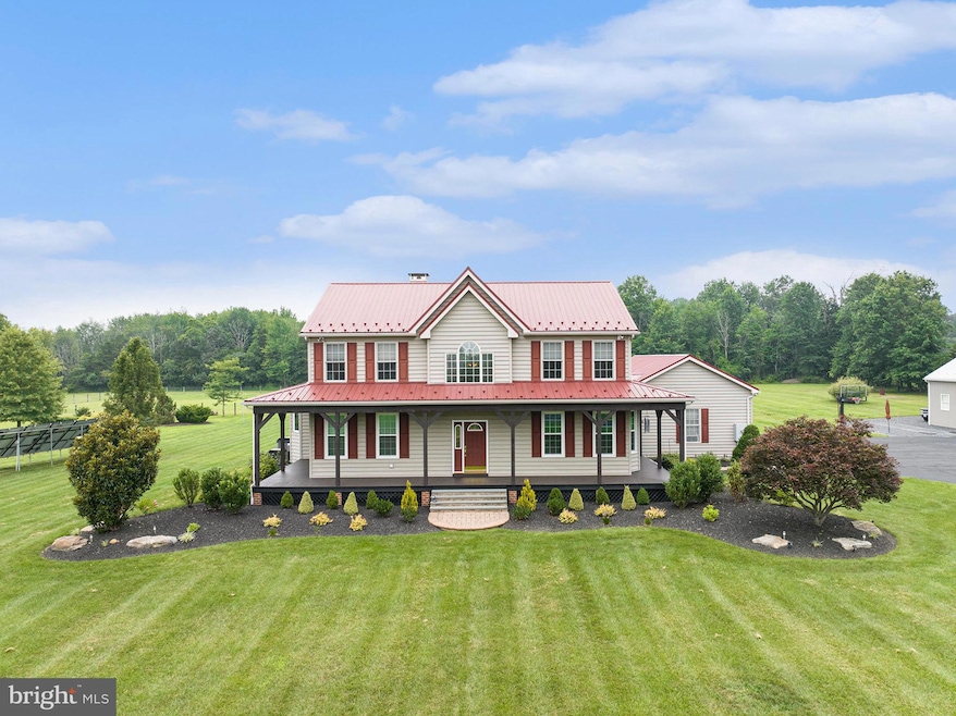 Pending $900,000 • Co-Listing Agent