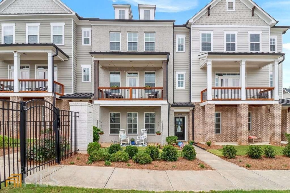 1020 Rivermont Aly, Roswell, GA 30076 - photo 1