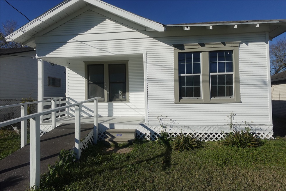 3419 Coal St, Houston, TX 77026 - photo 1