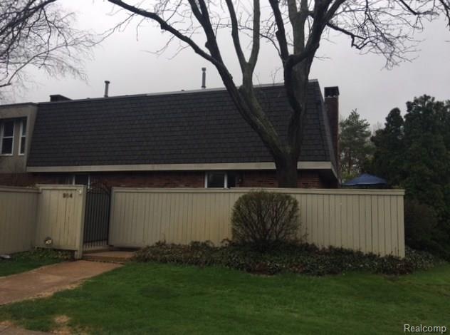 964 Stratford.JPG
