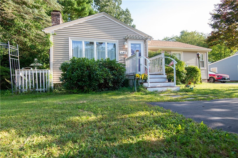 185 Forbes St, Riverside, RI 02915 - photo 1