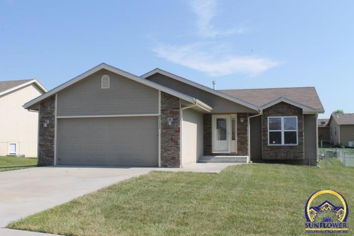 7111 SW 17th Terrace, Topeka, KS 66615 - photo 1