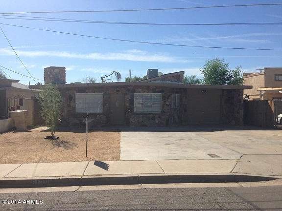 6139 W Lawrence Rd, Glendale, AZ 85301 - photo 1