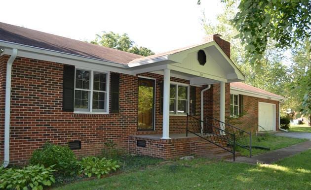 236 Deerfield Cir, Manchester, TN 37355 - photo 1