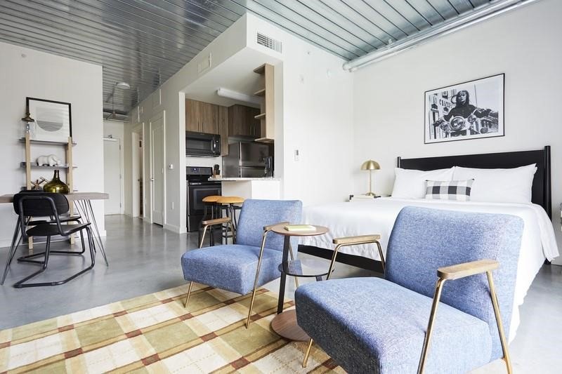 3550 Main St unit 5402, Houston, TX 77002 - photo 1