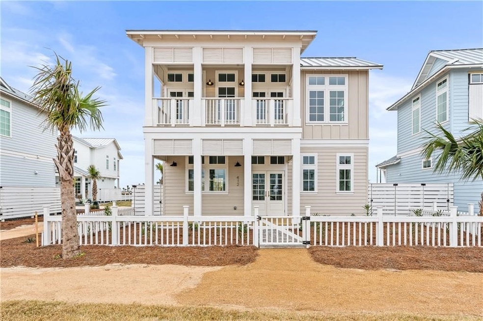 For Sale $917,000