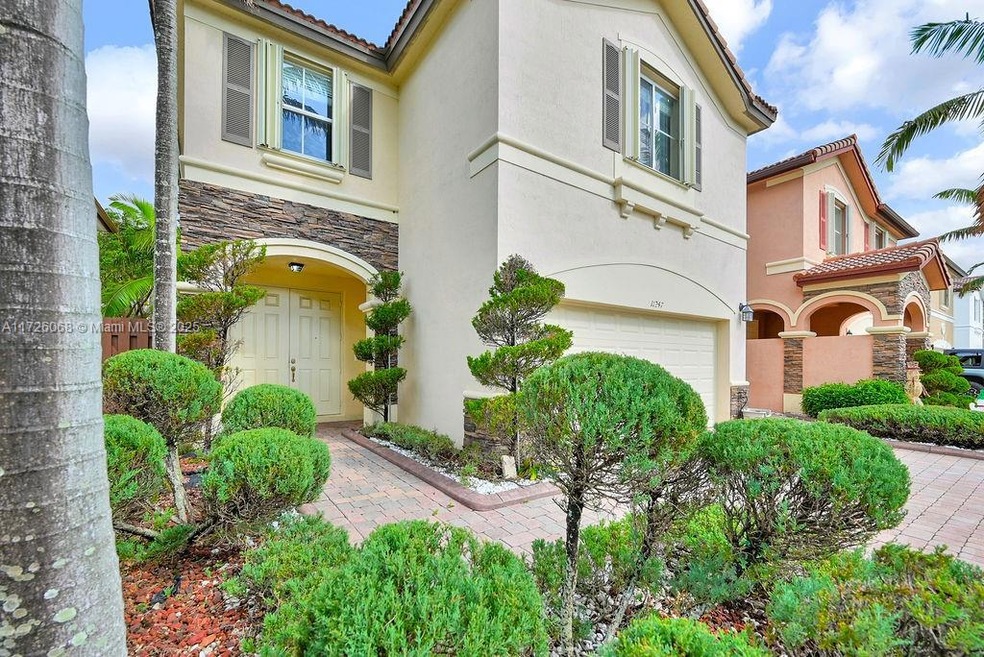 11247 NW 44th Terrace, Doral, FL 33178 - photo 1