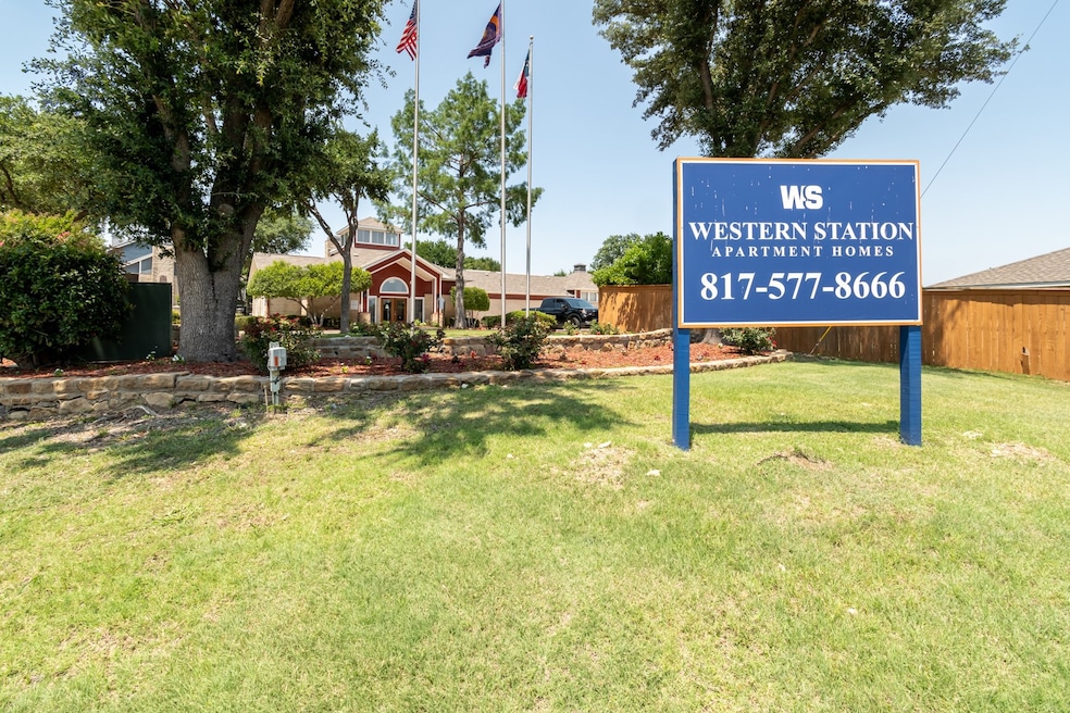 For Rent $1,325/month