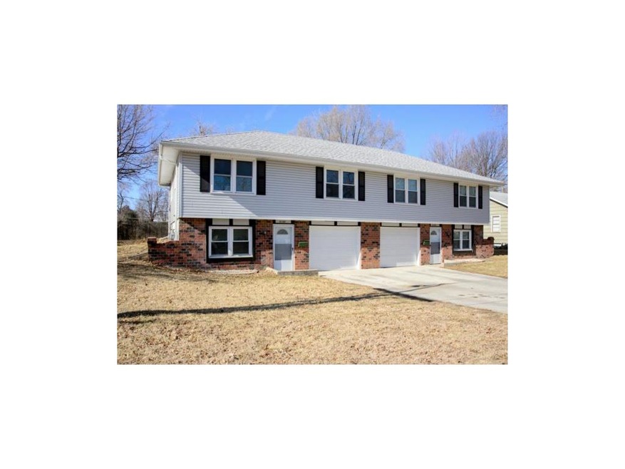 6136 Long Ave, Shawnee, KS 66216 - photo 1