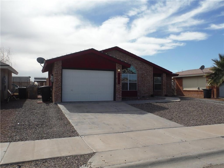 14404 Desierto Bello Ave, El Paso, TX 79928 - photo 1