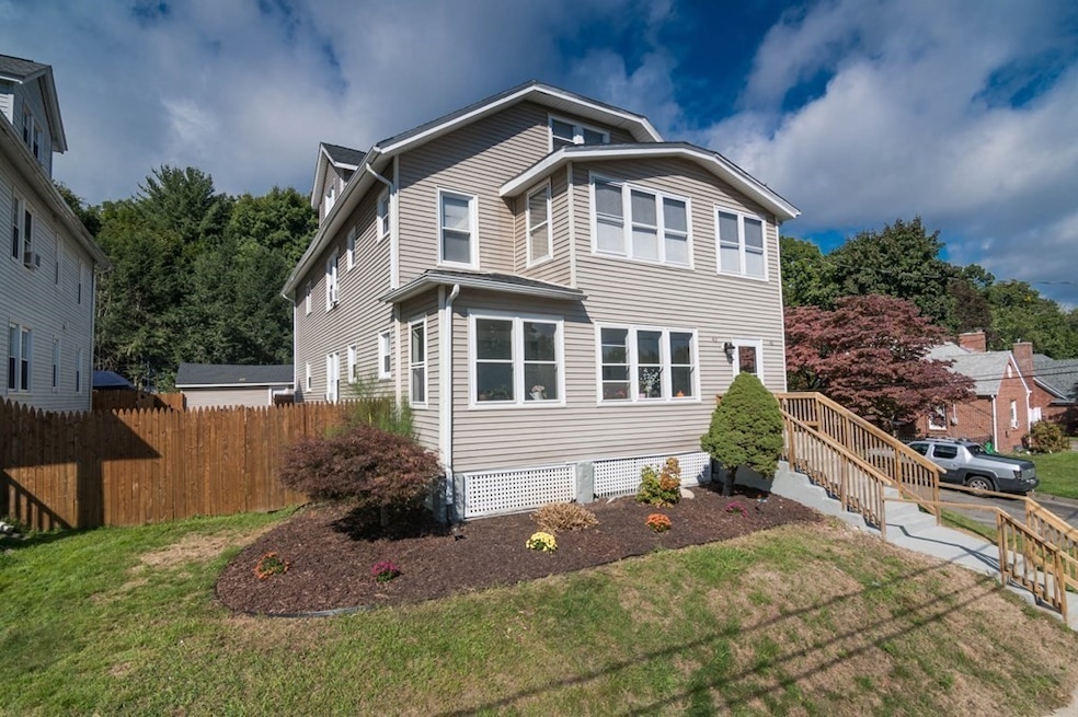 43-45 Portland St, Holyoke, MA 01040 - photo 1